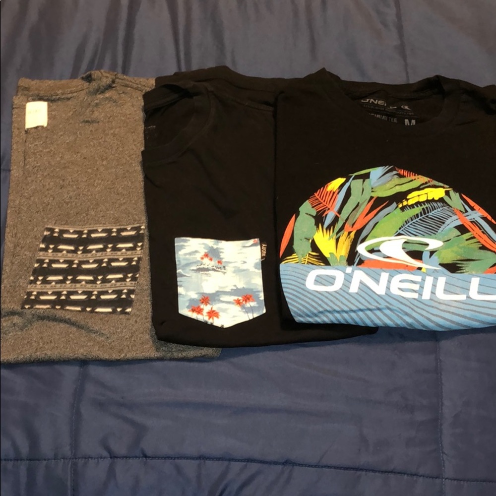 3 mens tshirts $10 each